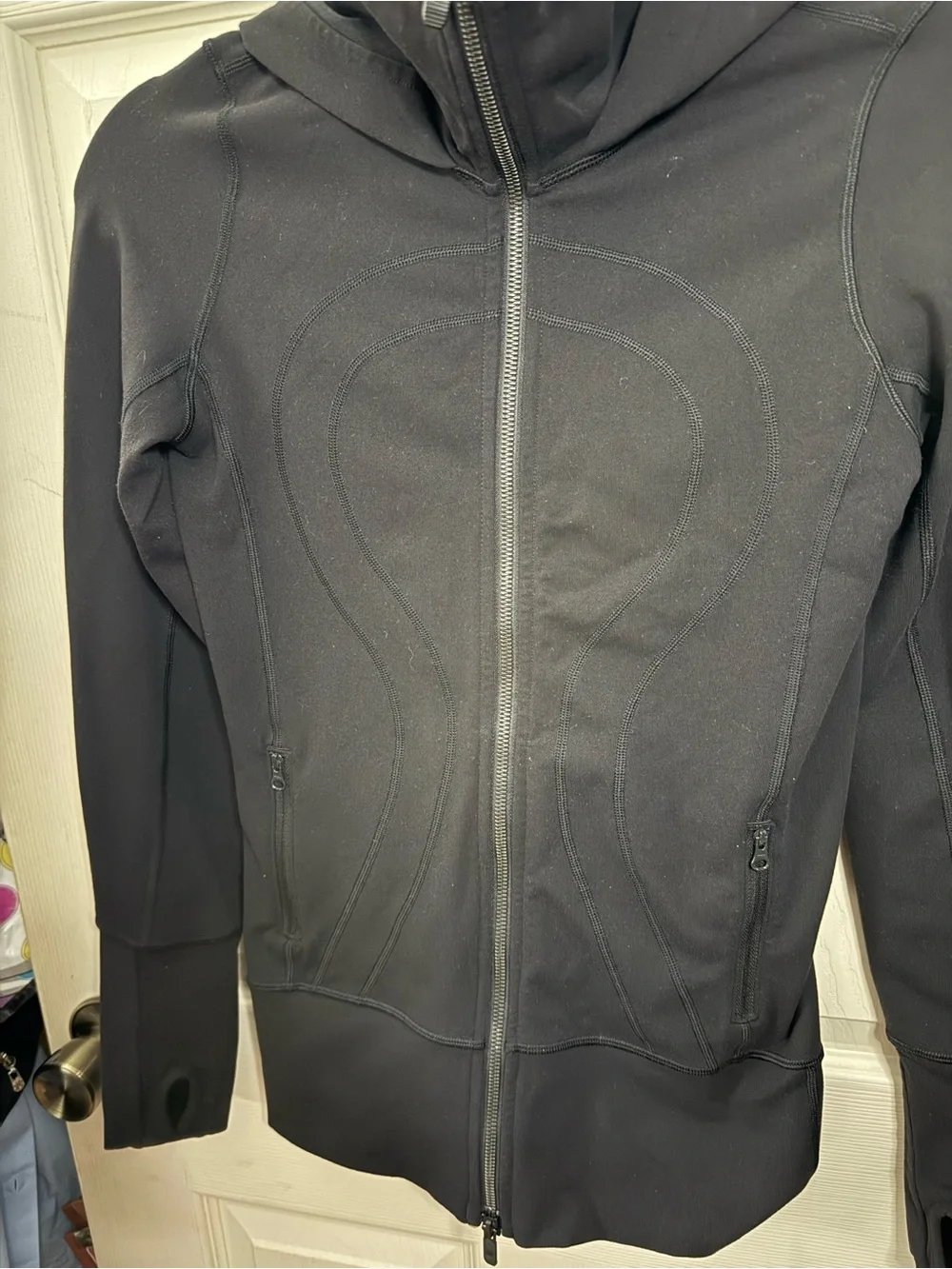 Lululemon Black Full-Zip High Collar Define Jacket with Hood Woman’s Size 2